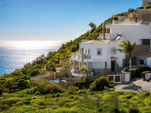 Simply Salema: Casa das Estevas, Beach Villa