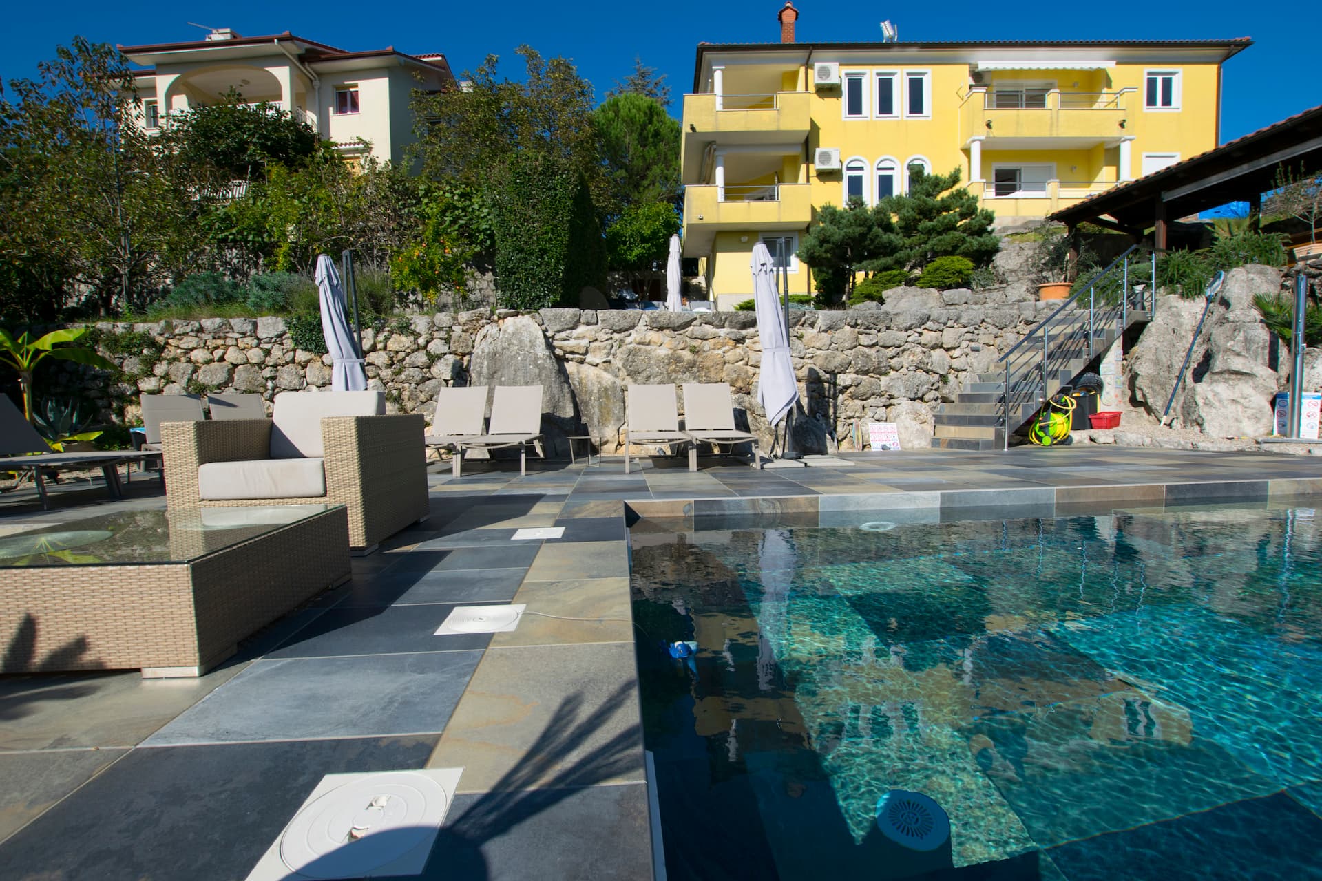 Bilic AP-2 Apartments
