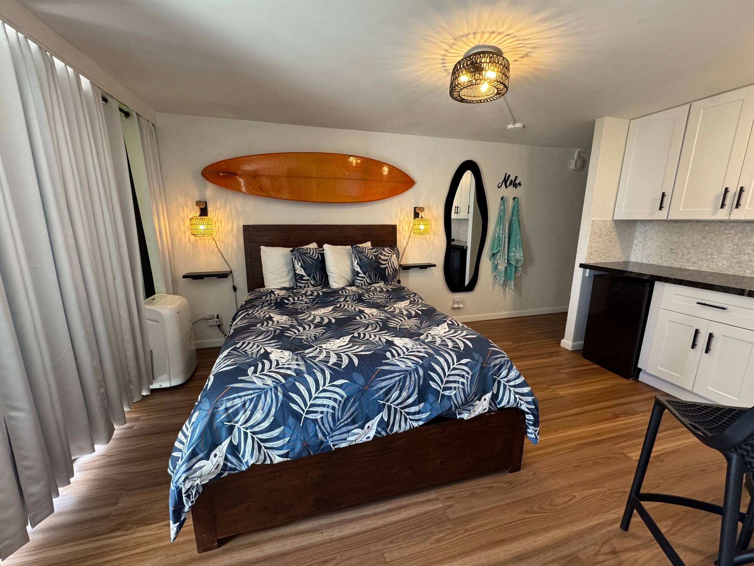 Condo in Honolulu · ★4.79 · Studio · 1 bed · 1 private bath - Image 44