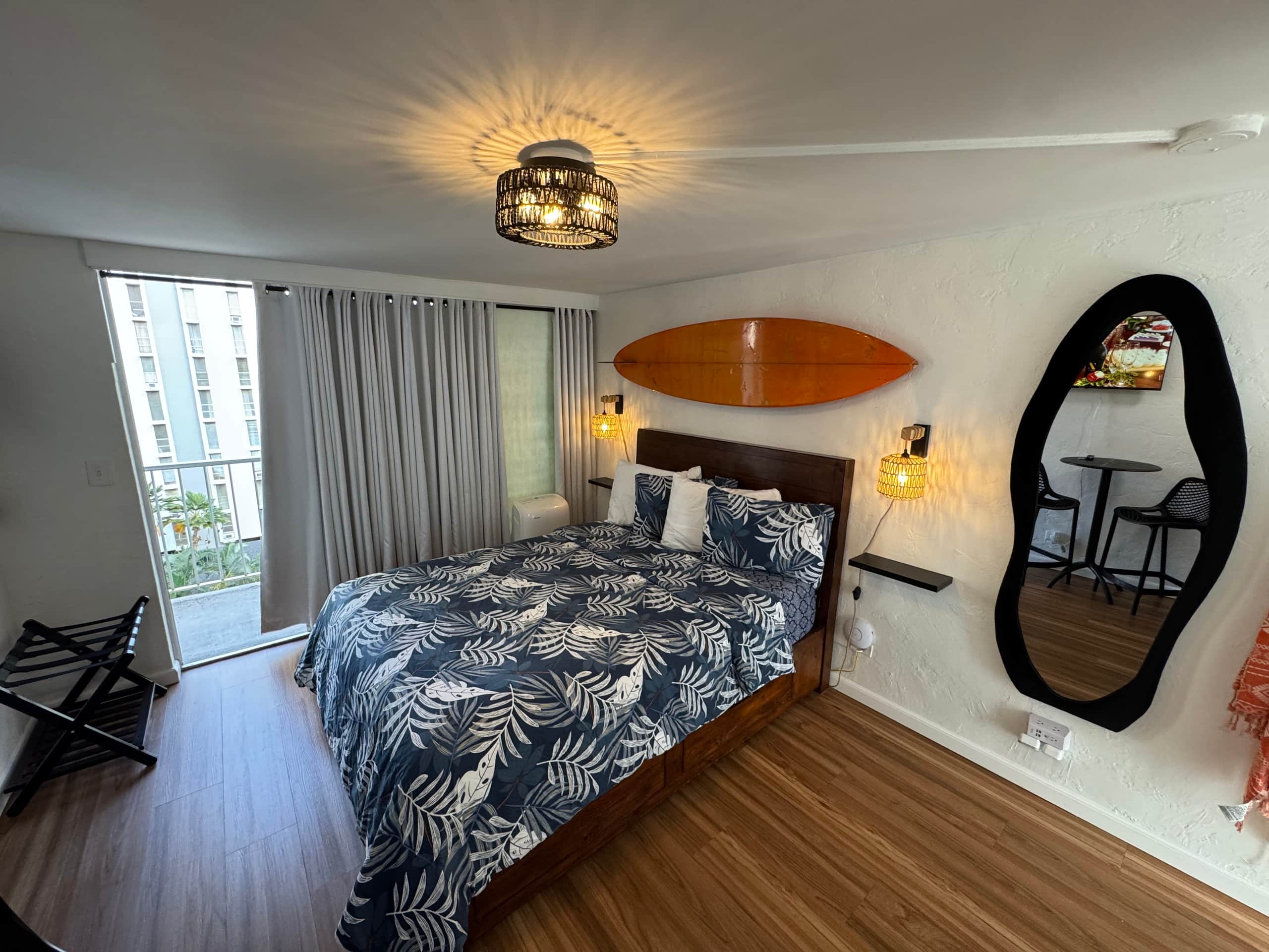 Condo in Honolulu · ★4.79 · Studio · 1 bed · 1 private bath - Image 58