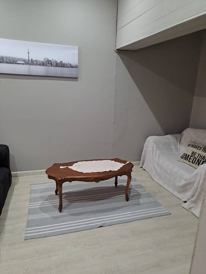 Botha St Guest Apartment - Bothaville