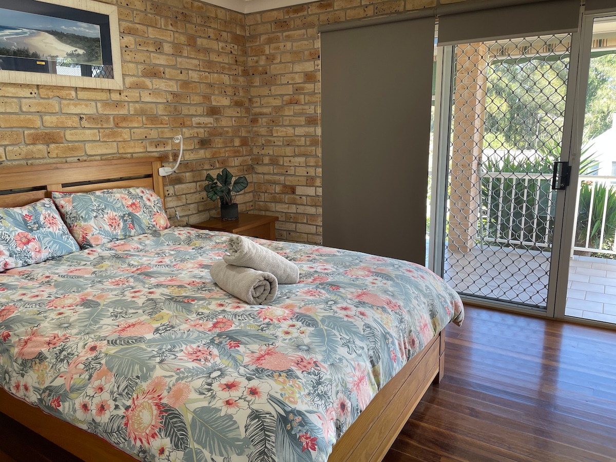 საძინებელი 1