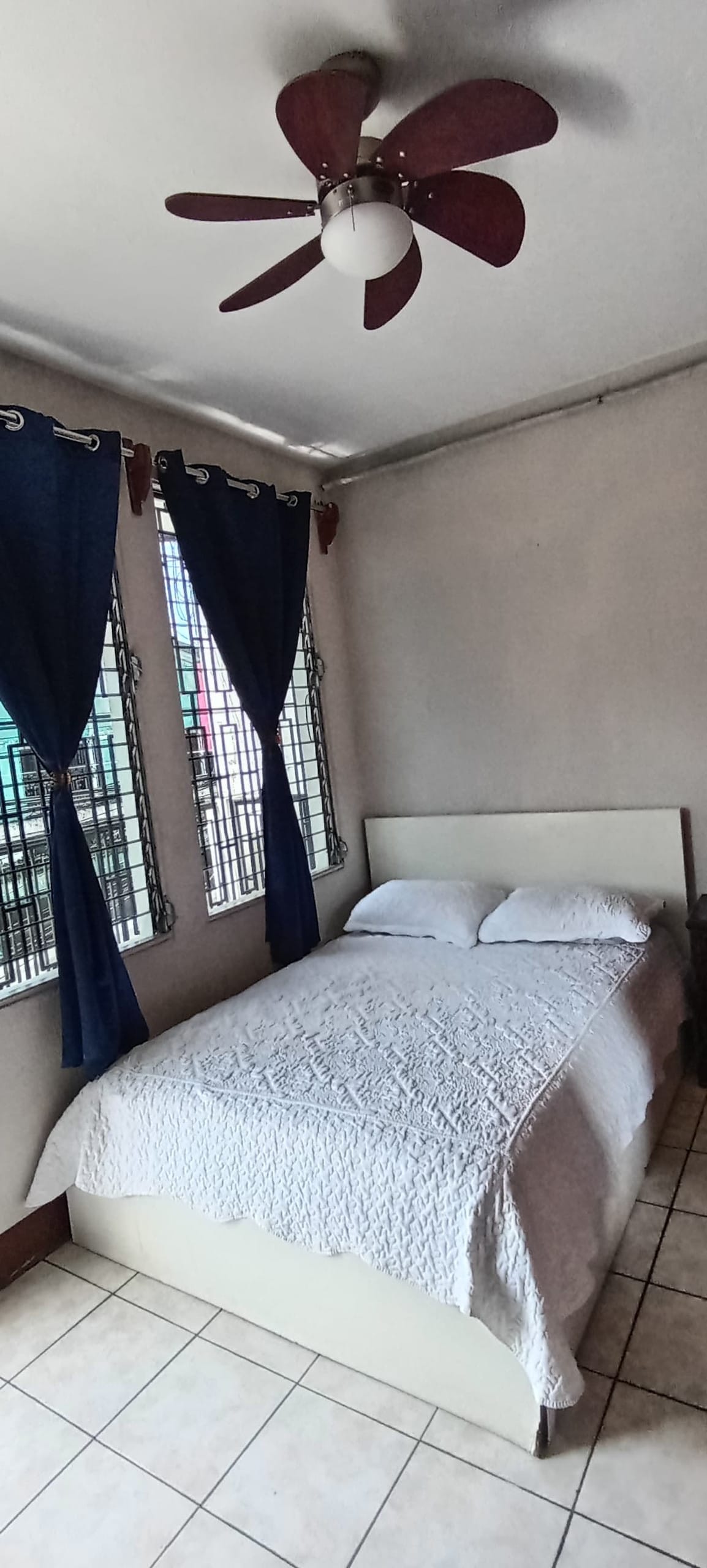 საძინებელი 2