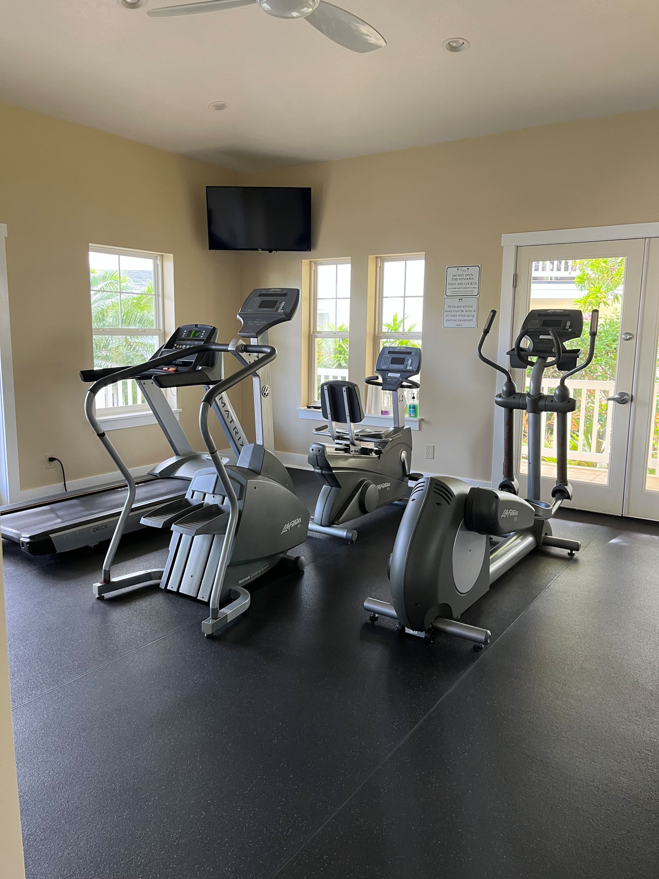 Condo in Princeville · ★5.0 · 3 bedrooms · 3 beds · 3 baths - Image 18