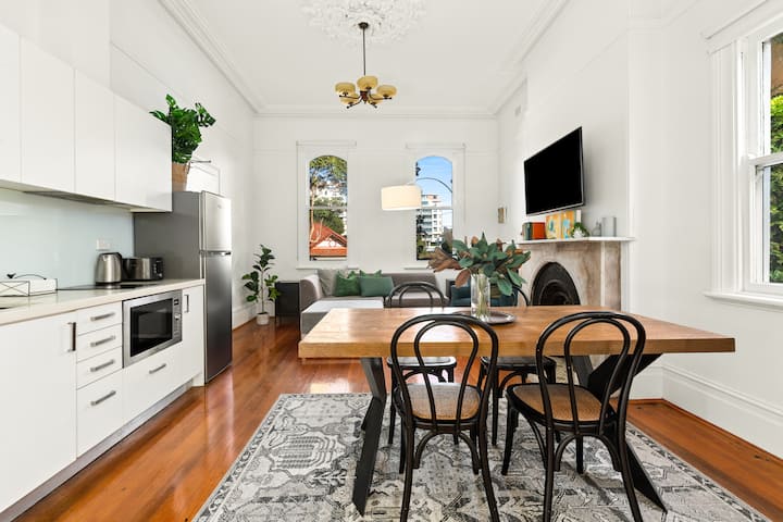 The Oliveheritage Charm With Contemporary Comfort - Ryde
