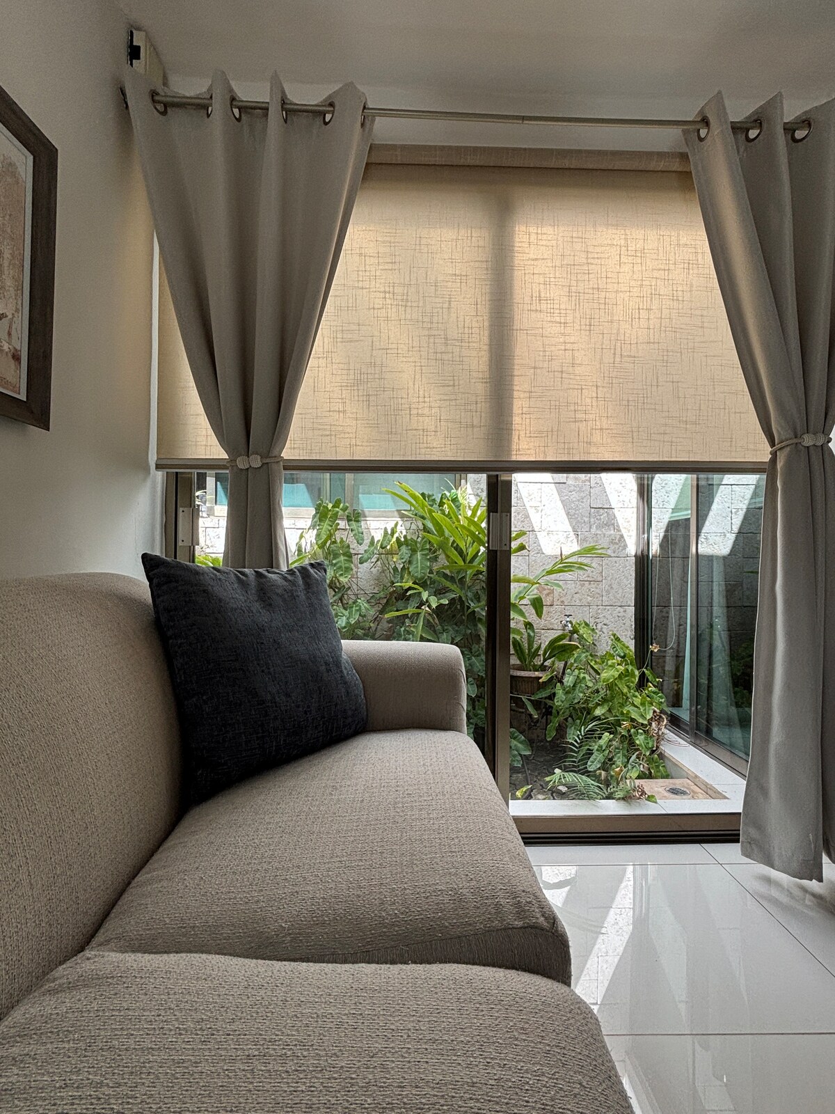 Anuncio de Airbnb popular: Loft between gardens en San Nicolas