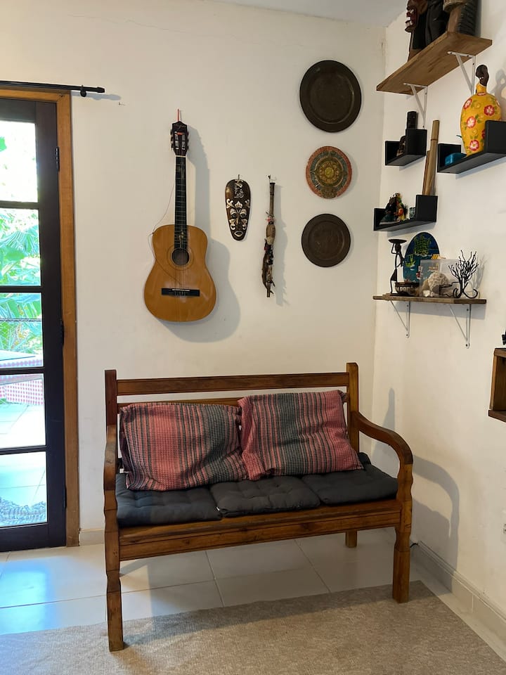 მისაღები ოთახი