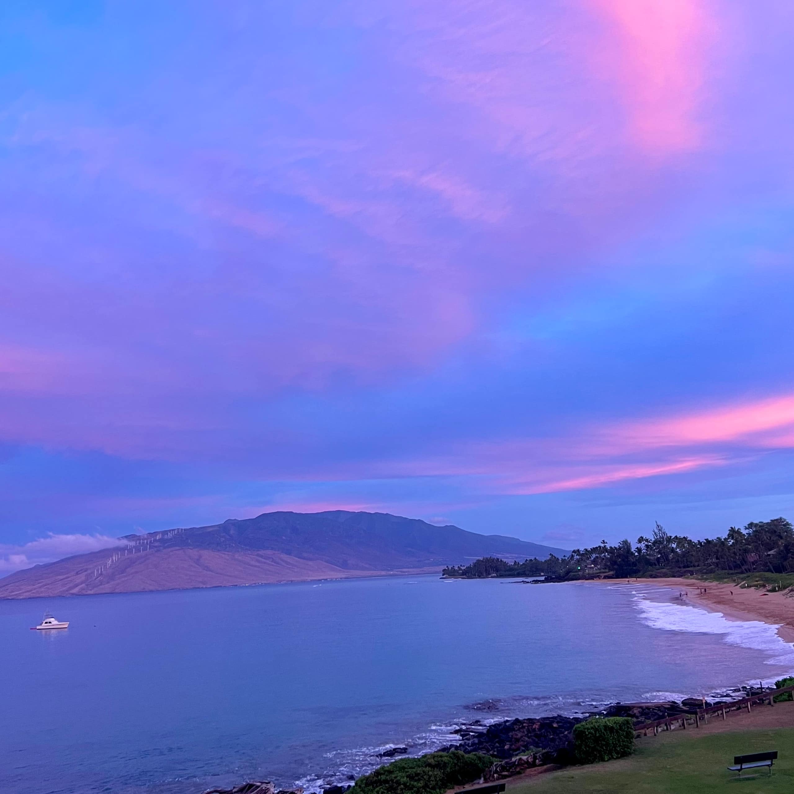 Condo in Kihei · ★4.98 · 2 bedrooms · 4 beds · 2 baths - Image 1