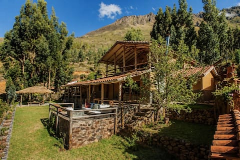 Top Airbnb: Stunning views and privacy · Sacred Valley in Urubamba