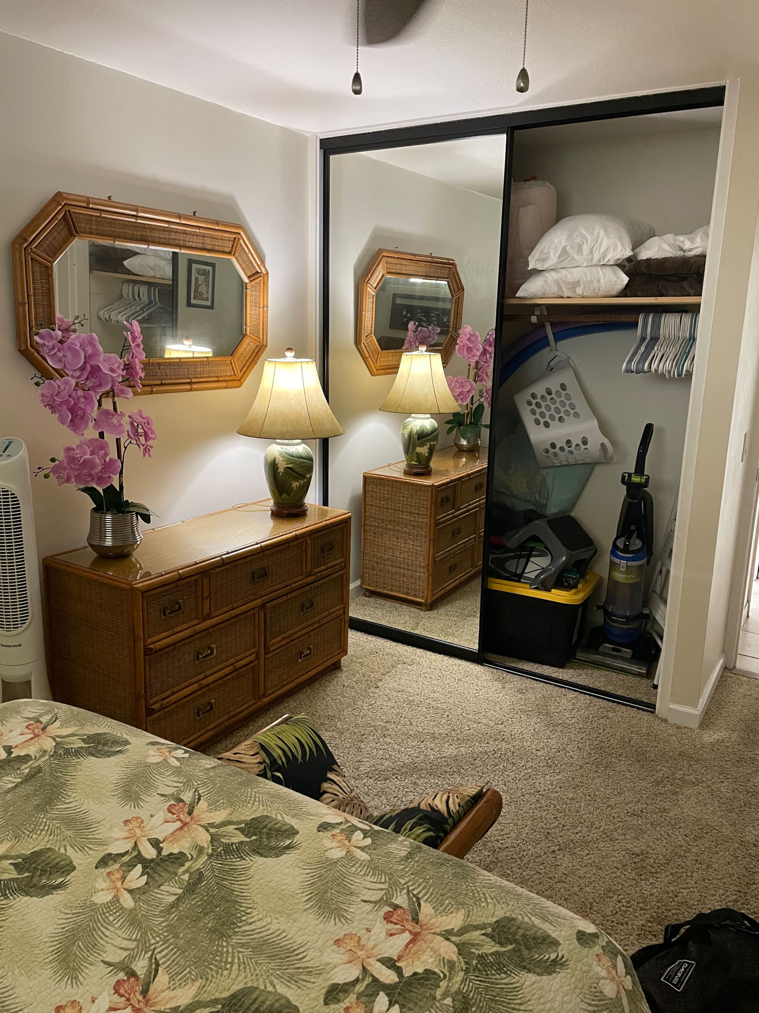 Condo in Lahaina · ★4.93 · 1 bedroom · 3 beds · 1 private bath - Image 3