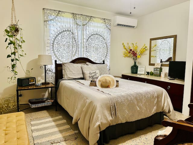 Entire home with 1 bedrooms in rio grande - Bohemian Retreat Countryside near El Yunque