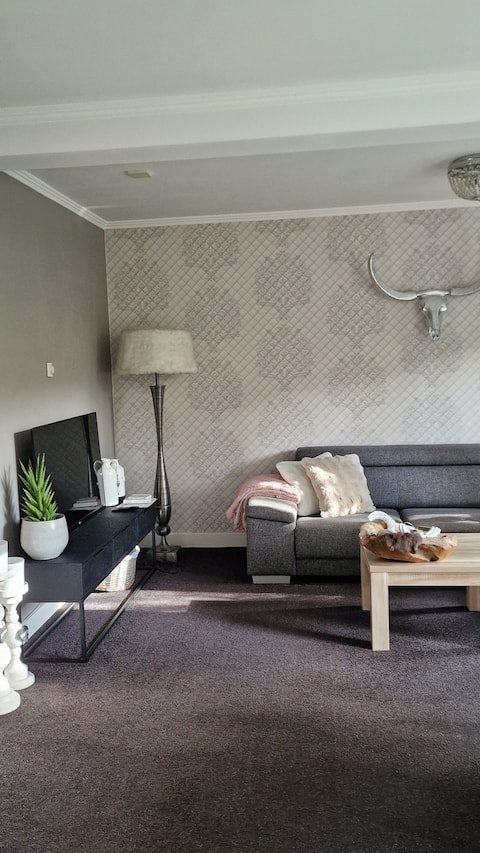 Popular Airbnb listing: Cozy forest cottage at De Hoge Veluwe/Kröller-Müller in Otterlo