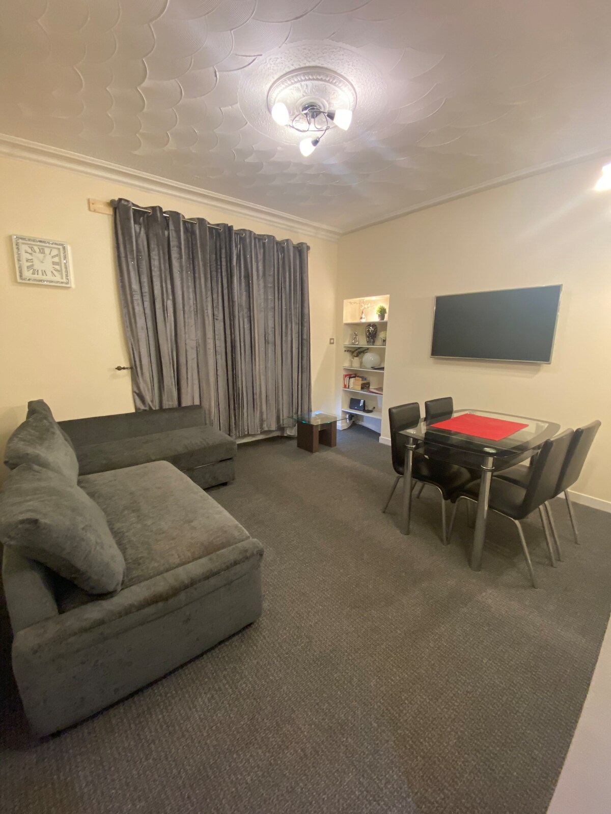 غرفة المعيشة