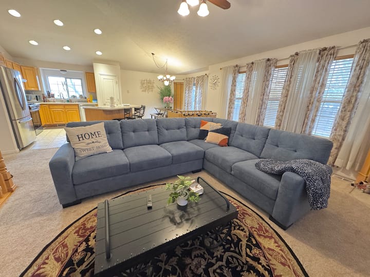 Peaceful, Private, Family Friendly W/all King Beds - West Valley City, UT