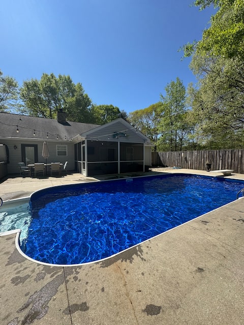 Pool Gameroom Hot Tub Family Fun Getaway