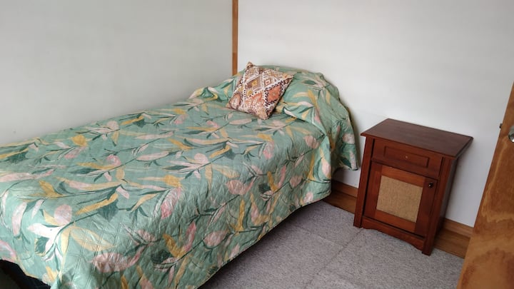 საძინებელი 1