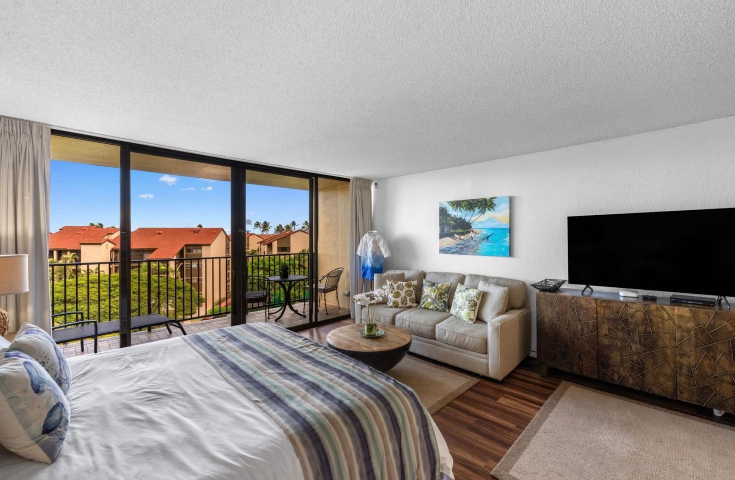 Condo in Lahaina · ★4.83 · Studio · 2 beds · 1 private bath - Image 11