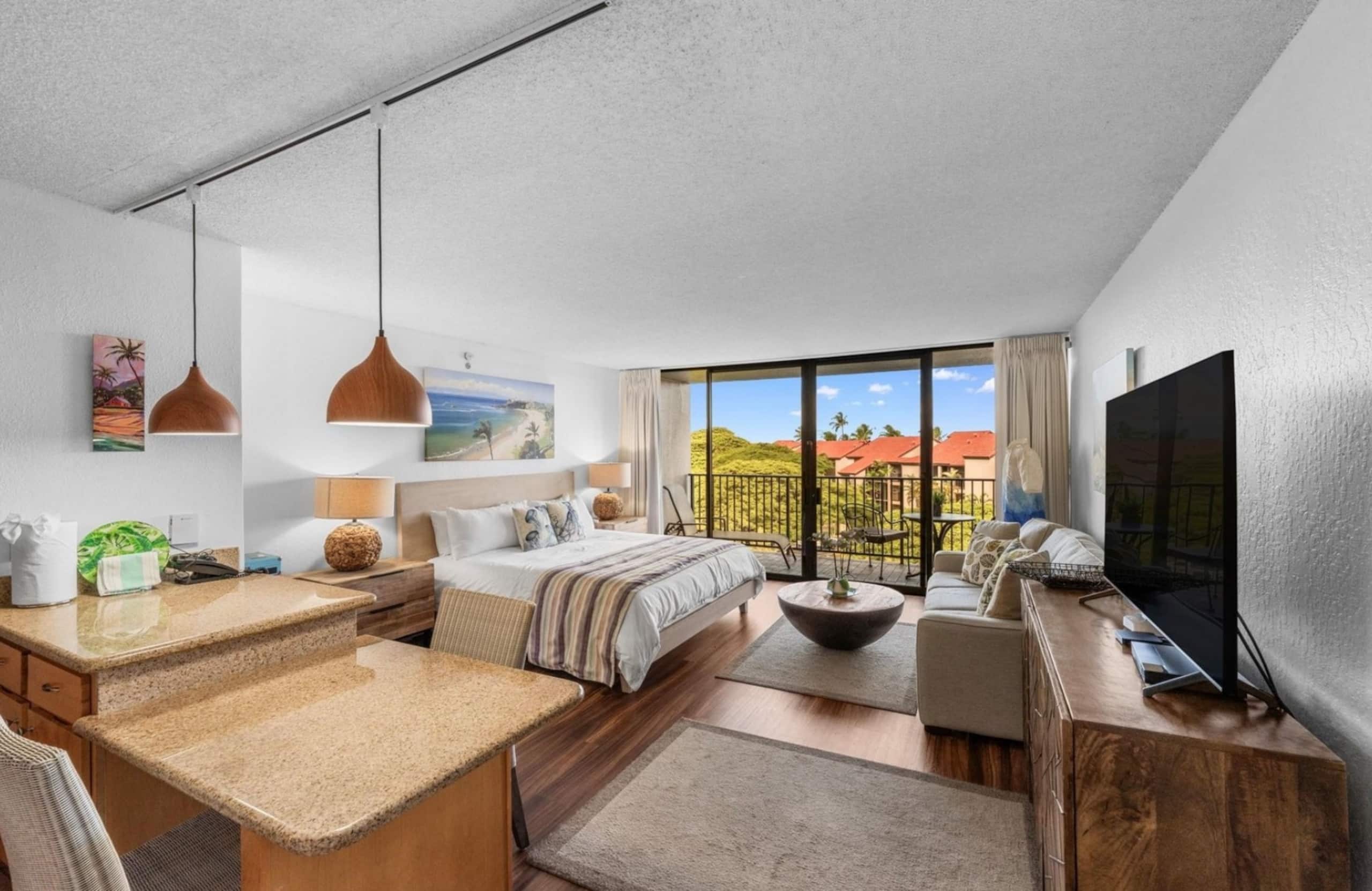 Condo in Lahaina · ★4.83 · Studio · 2 beds · 1 private bath - Image 5