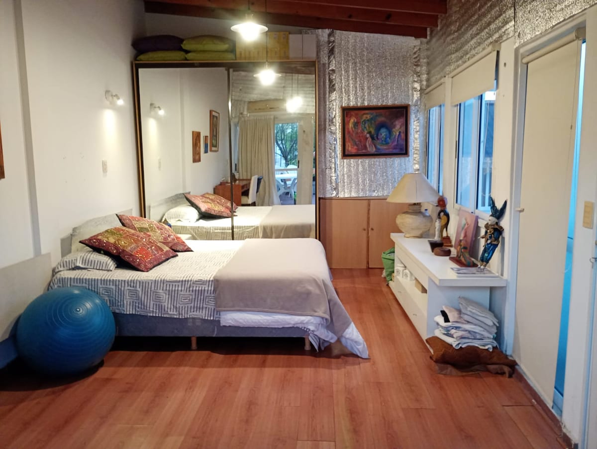 Habitación en departamento en Colegiales