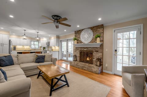 Pool | Hot Tub | Covered Porch | Patio | Game Room