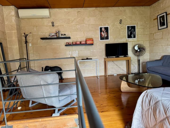 Living The Loft Life In Perth City + Free Parking - Perth