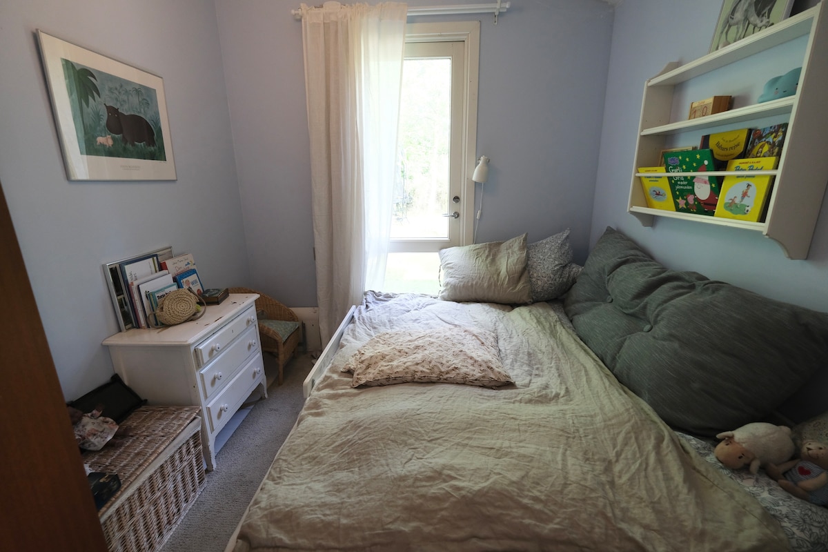 საძინებელი 1