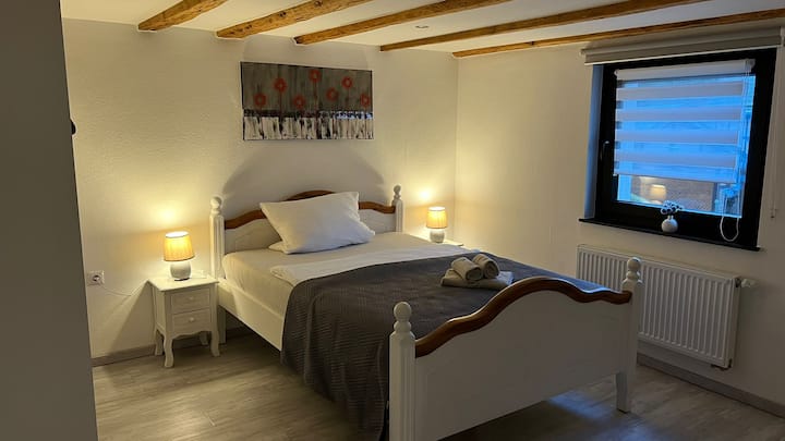 საძინებელი 2