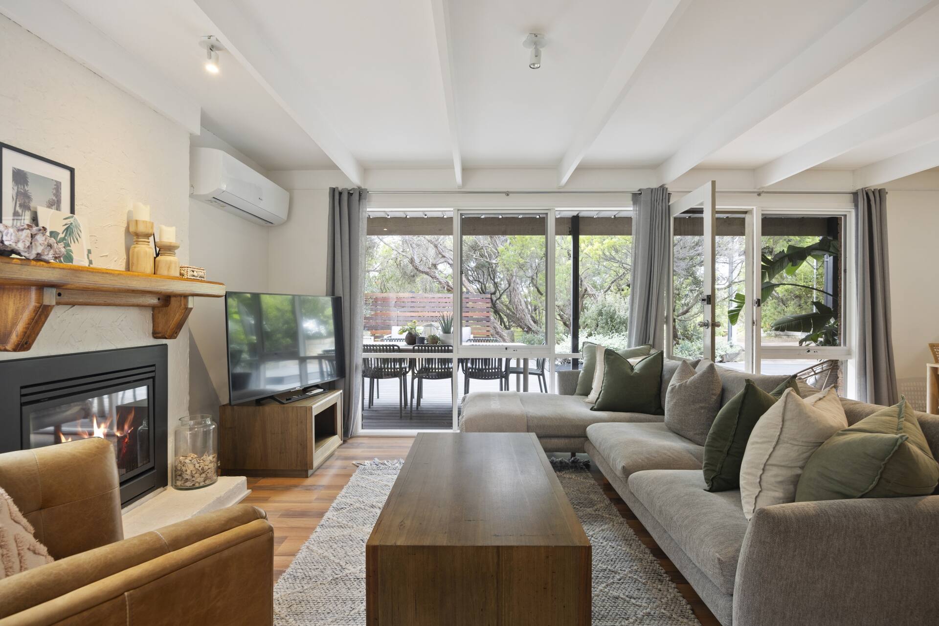 SunnySide at Sorrento: walk to beach & village - NEW LISTING, Wifi