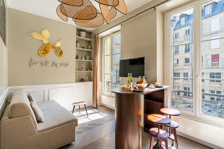Bel Appartement Près De Notre-dame - Paris