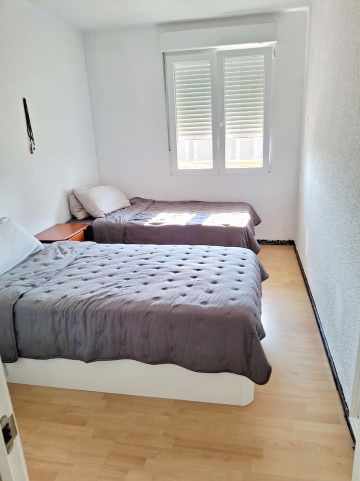 เตียงคู่ 2 หลัง