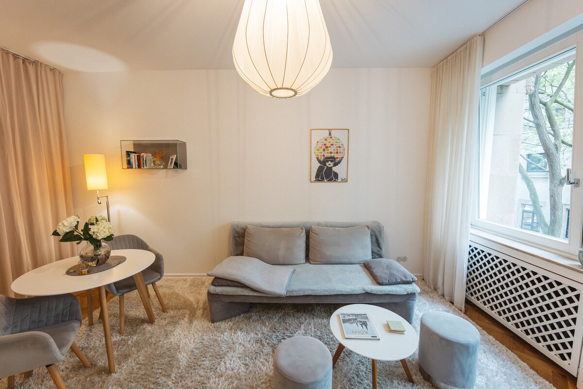 Beautiful apartment in the center of Cologne
