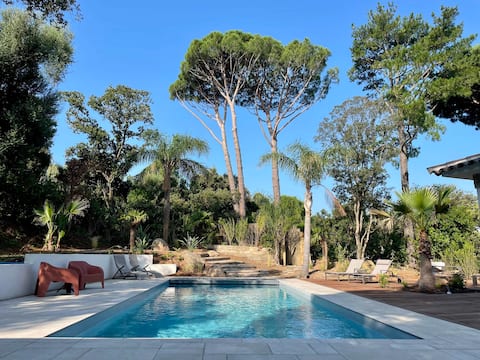 Domaine Cala Rossa, beach 250m away, heated SP