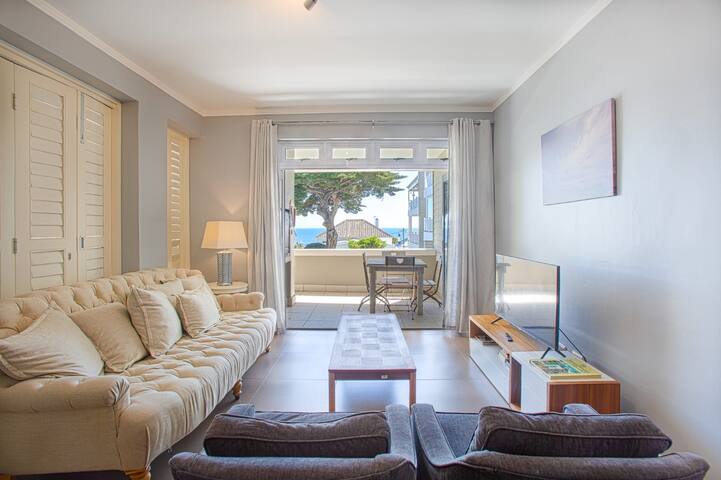 Seaforth Terraces Holiday Apartment gallery image 3