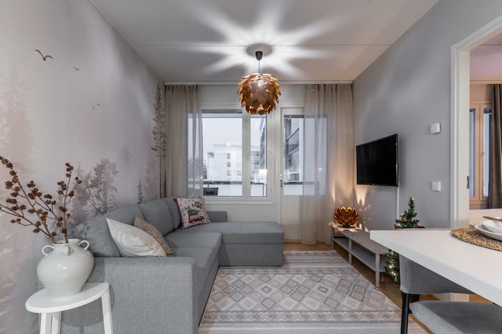 Scandi Forest Flat Across From The Train Station - Rovaniemi