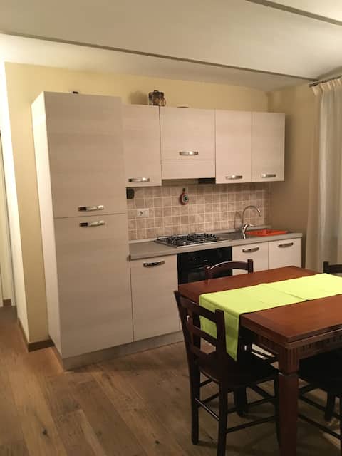 Top Airbnb: The little house in the yard in Asti