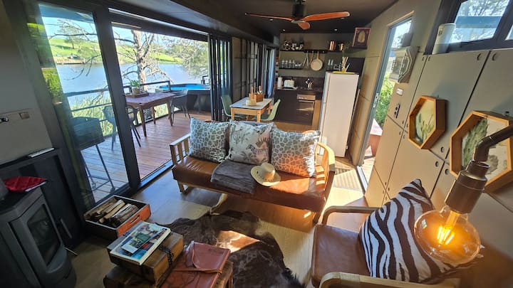 Buff And Fellow Eco Pod 3 (2 Sleeper) - Western Cape