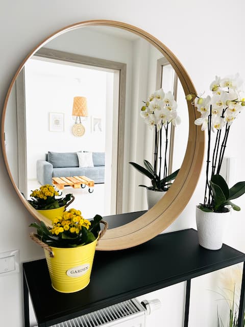 Garden Suite Apartments free closed parking