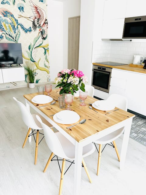 Garden Suite Apartment - free parking