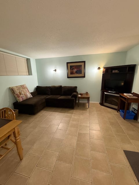 Popular Airbnb listing: Monte's Den in Lawson Sector