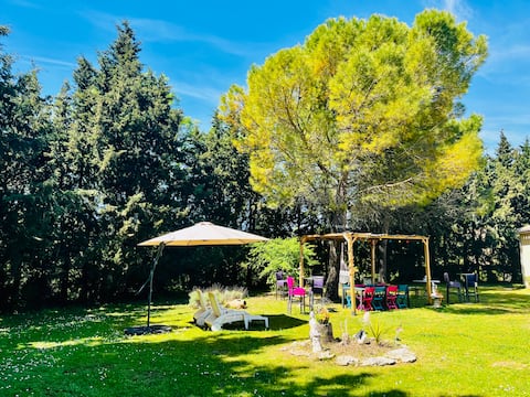 Villa 110 m2, sleeps 7, 3 bedrooms, 2500 m2 garden