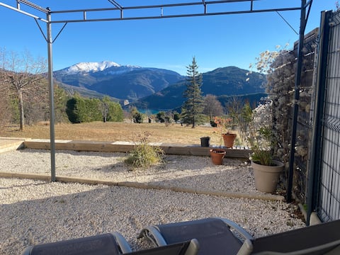 Cocoon perched in the mountains with lake views
