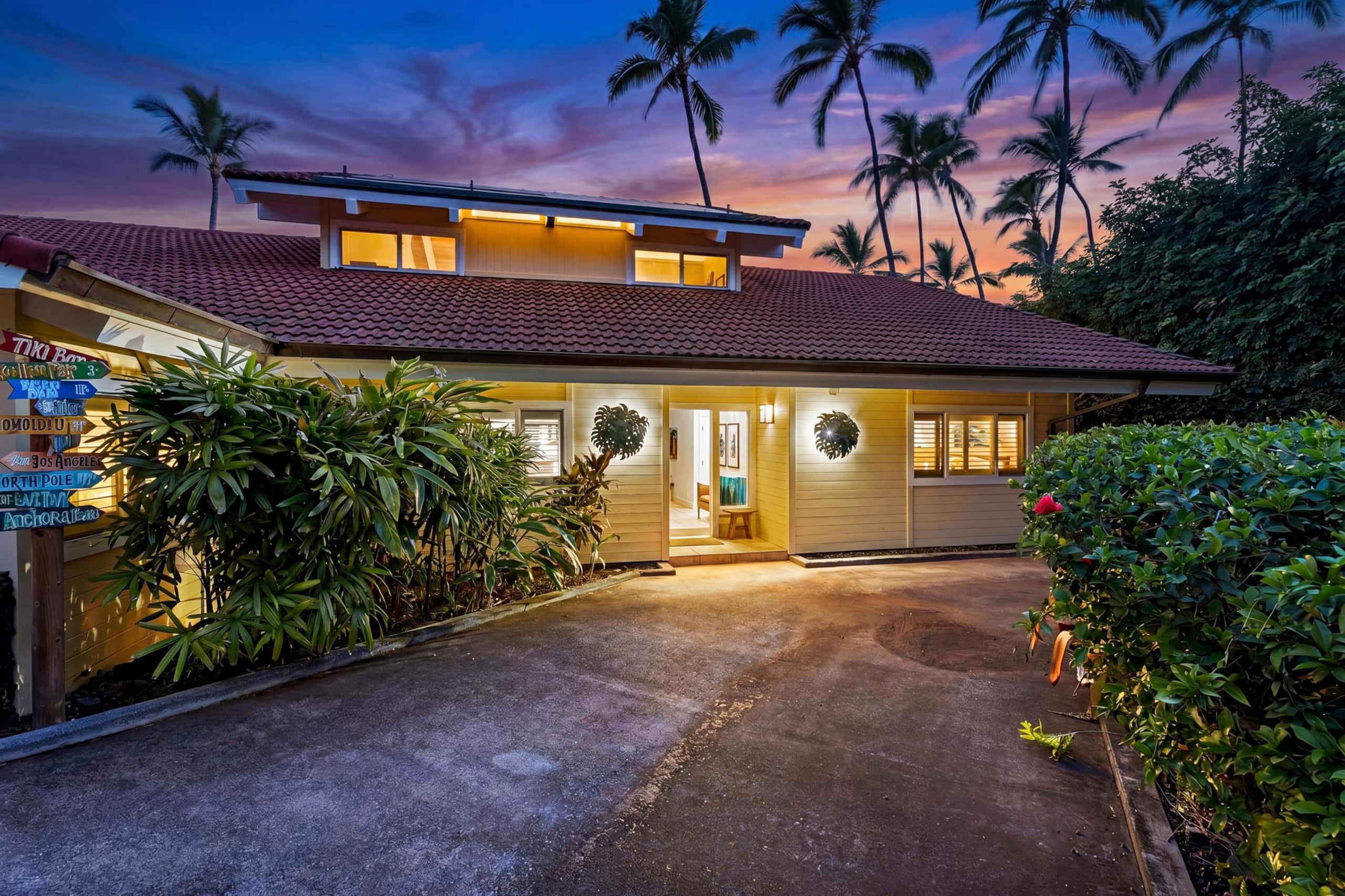 Home in Kailua-Kona · ★4.94 · 5 bedrooms · 11 beds · 6 baths - Image 75