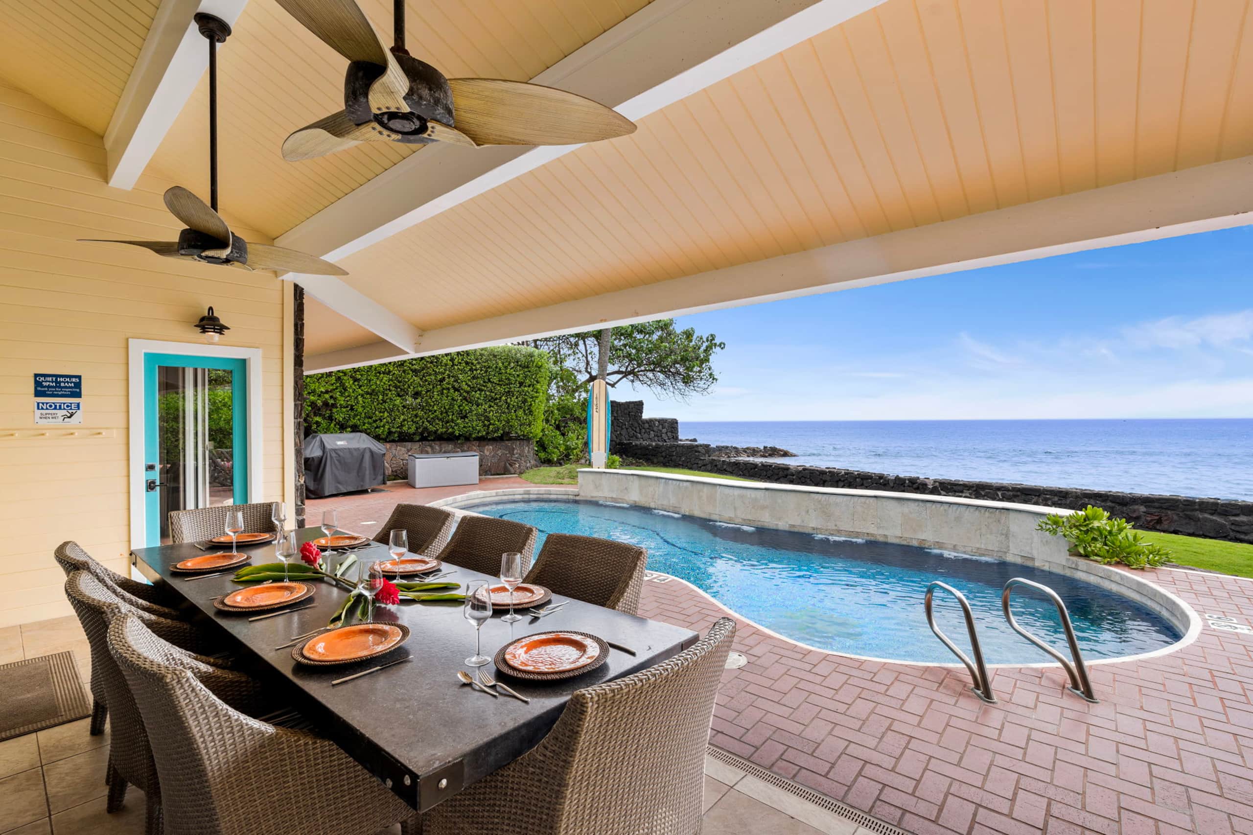 Home in Kailua-Kona · ★4.94 · 5 bedrooms · 11 beds · 6 baths - Image 50