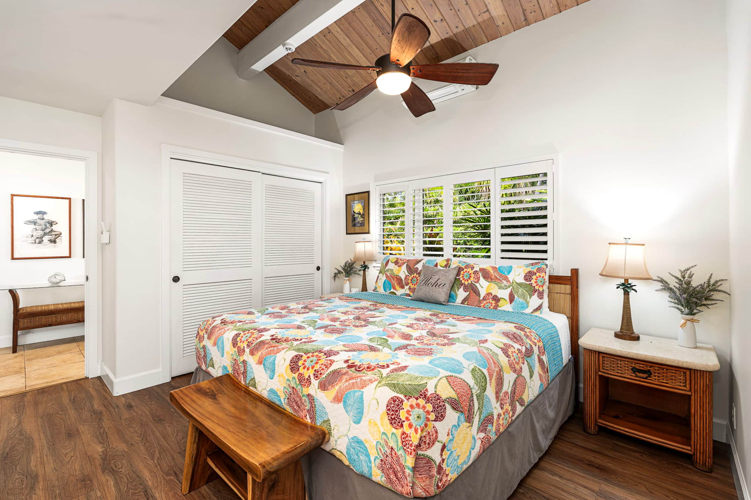 Home in Kailua-Kona · ★4.94 · 5 bedrooms · 11 beds · 6 baths - Image 34