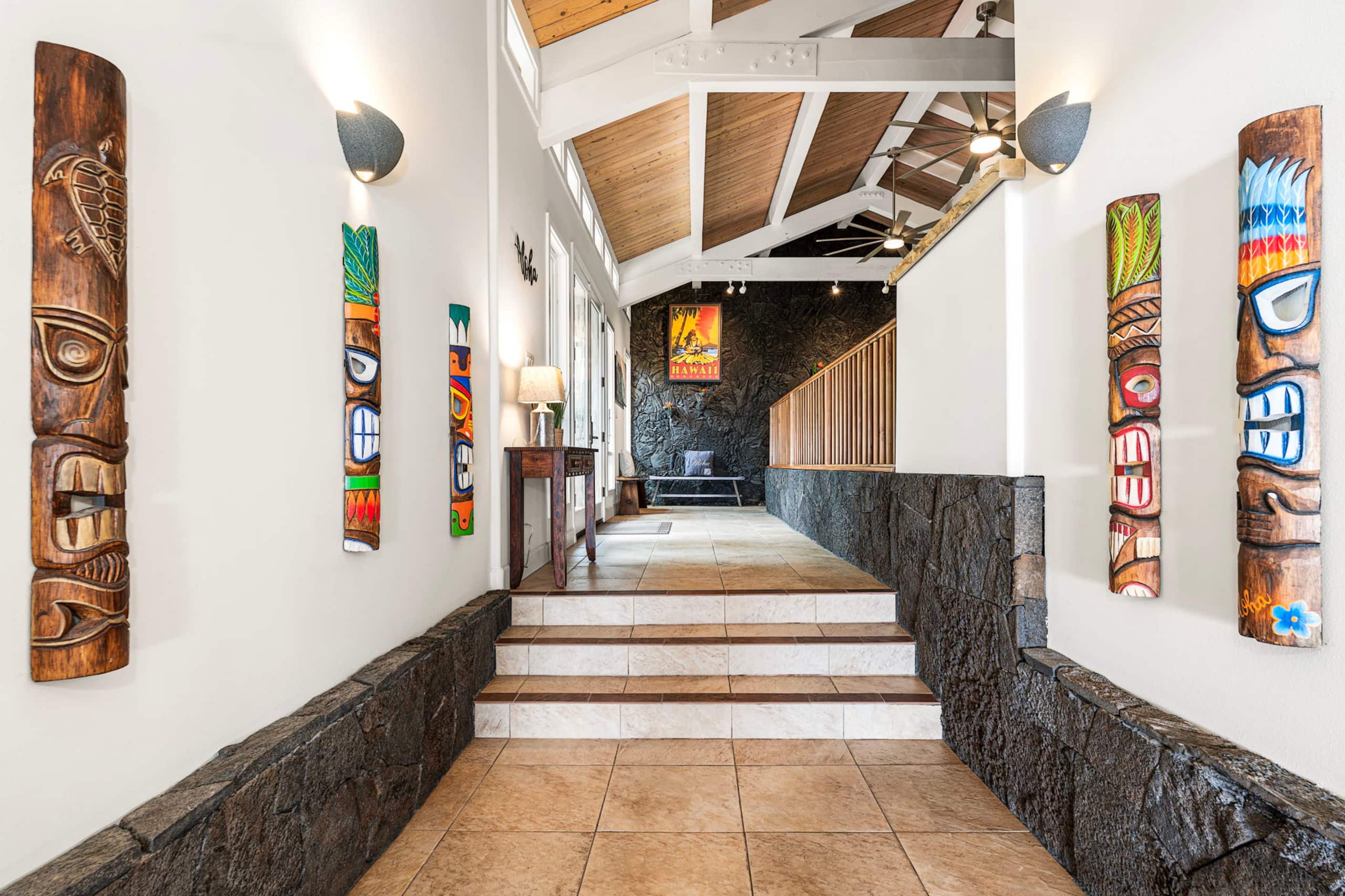 Home in Kailua-Kona · ★4.94 · 5 bedrooms · 11 beds · 6 baths - Image 9