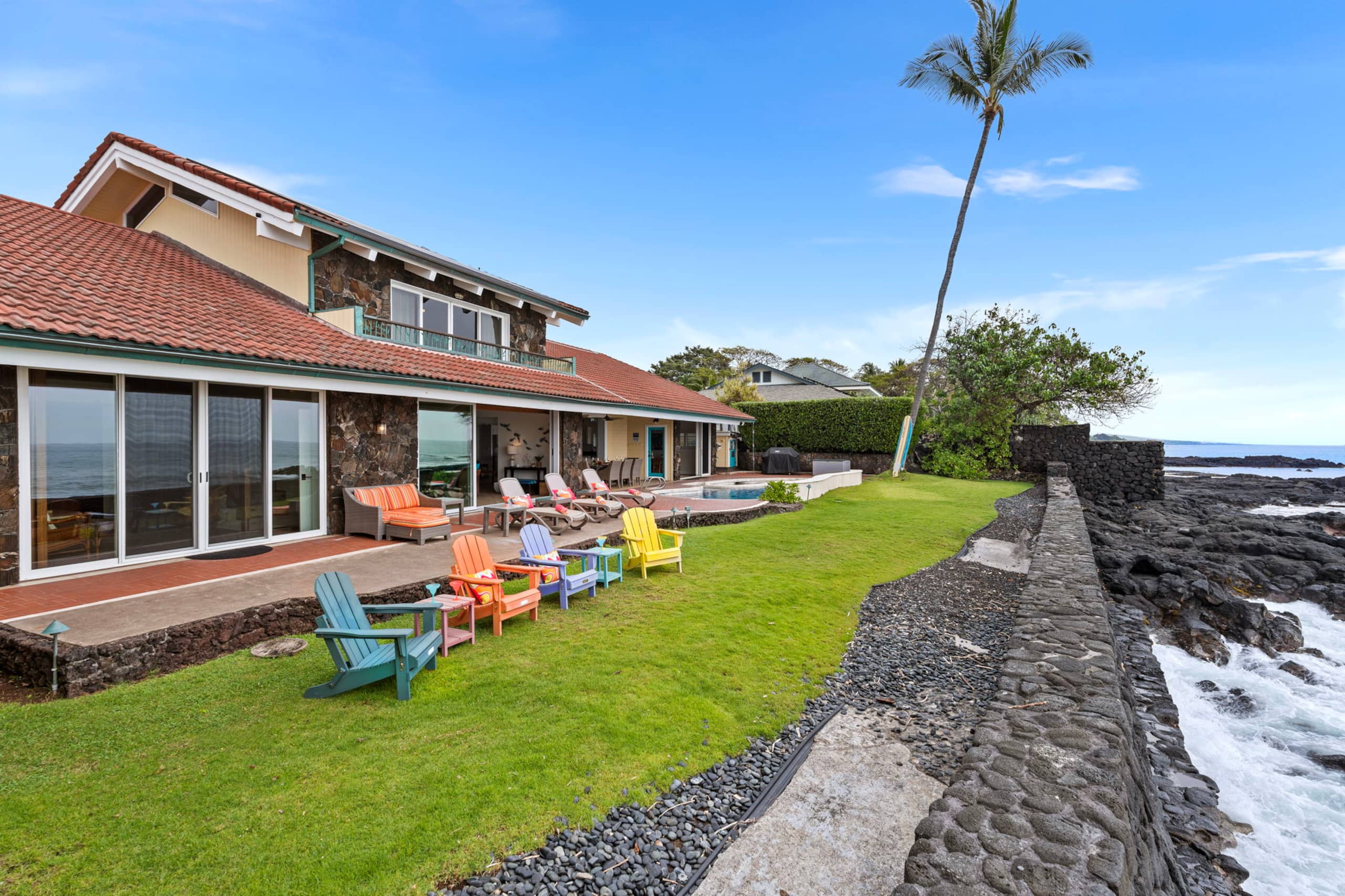 Home in Kailua-Kona · ★4.94 · 5 bedrooms · 11 beds · 6 baths - Image 57