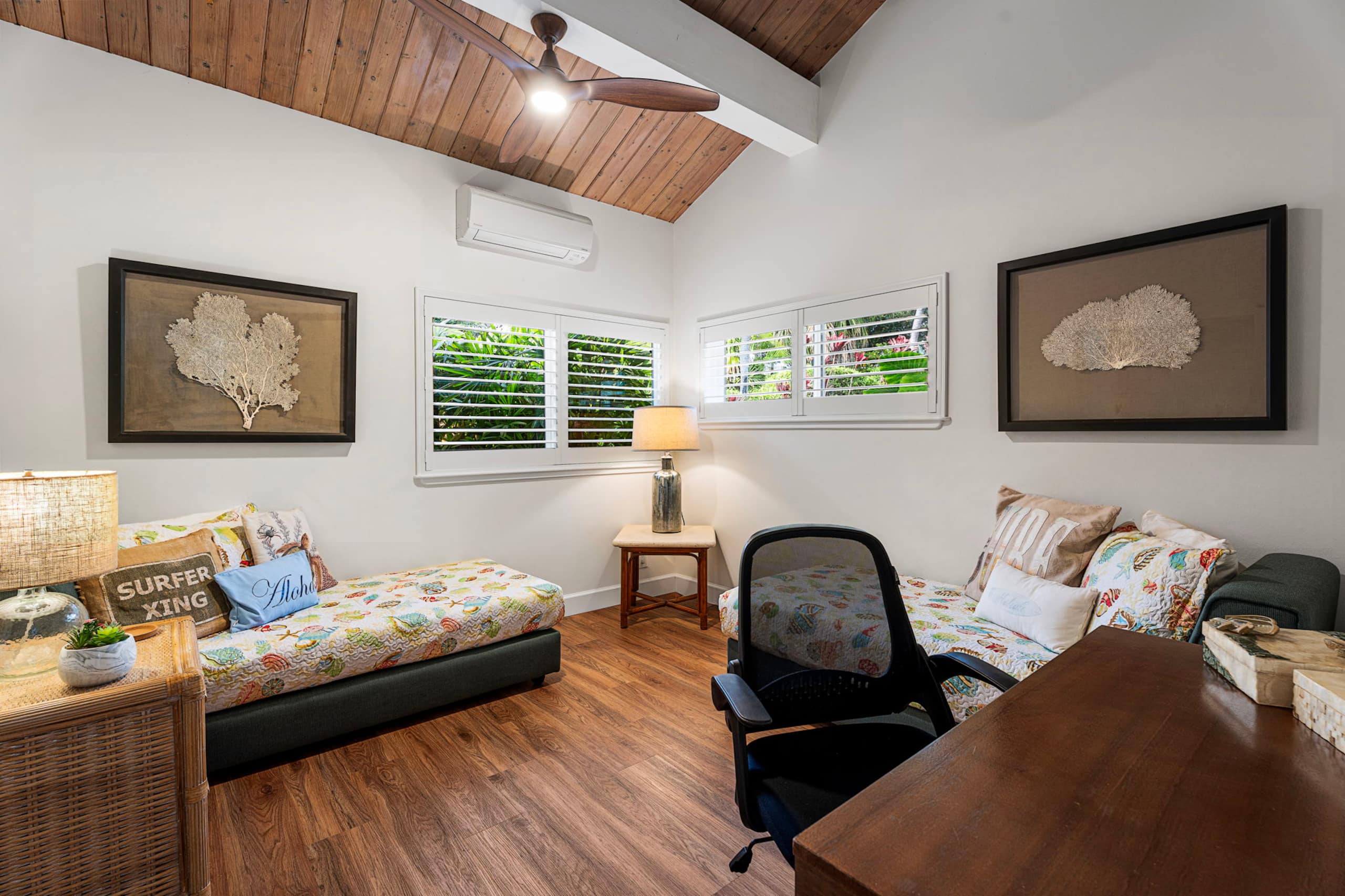 Home in Kailua-Kona · ★4.94 · 5 bedrooms · 11 beds · 6 baths - Image 15