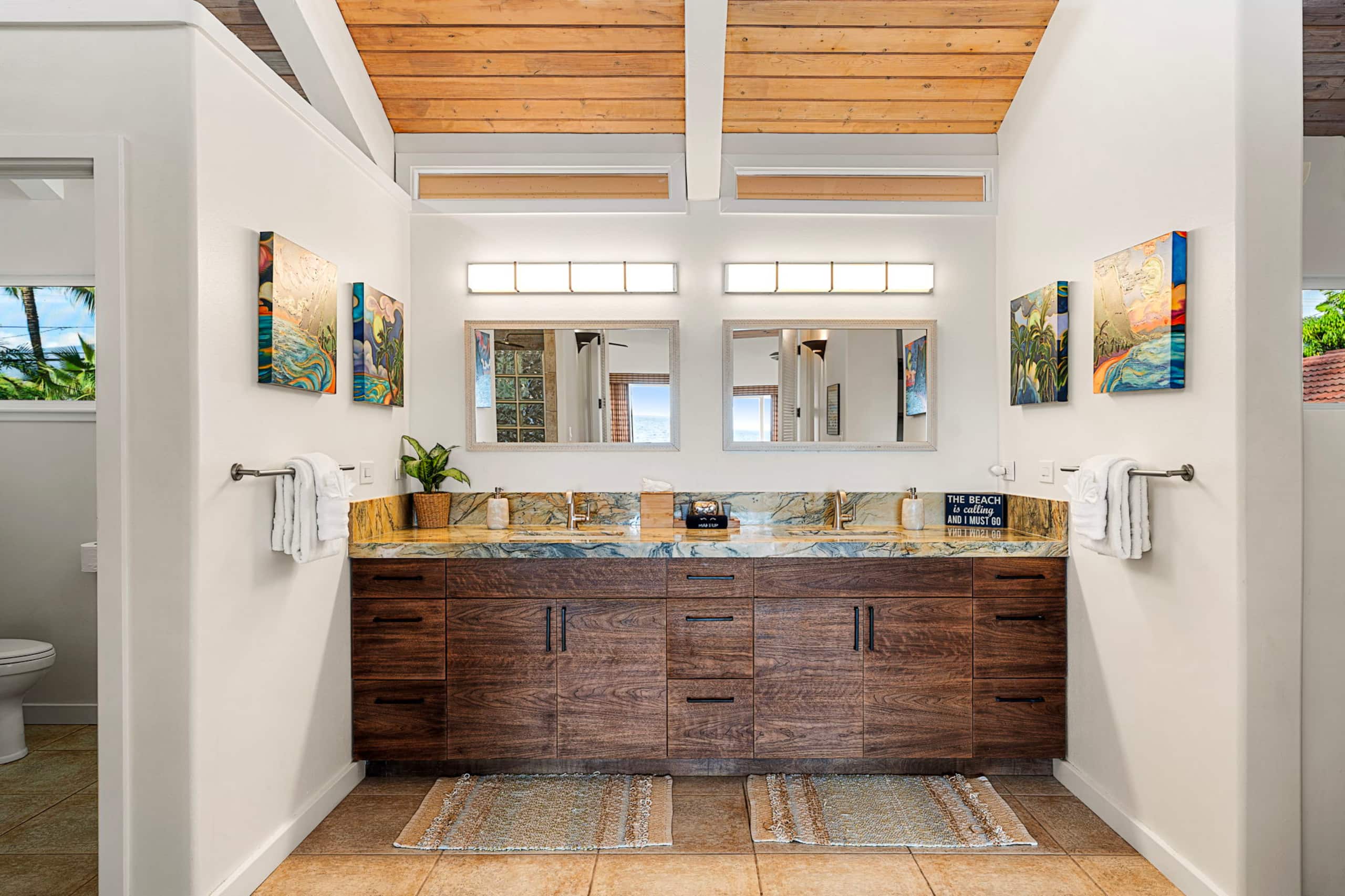 Home in Kailua-Kona · ★4.94 · 5 bedrooms · 11 beds · 6 baths - Image 22