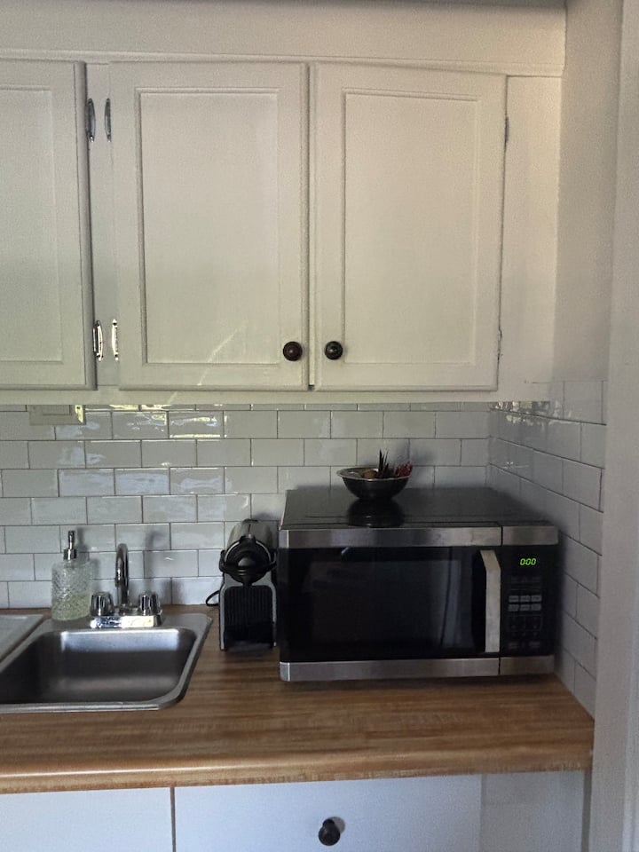 Your Relaxing Stay In Highland Park - Highland Park, IL