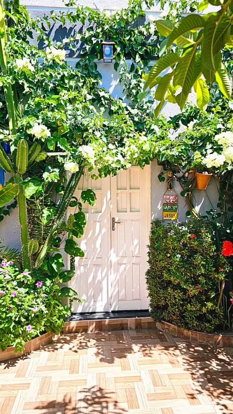 Oh my, what a neat place!